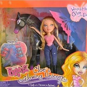 NIB BRATZ Cloe Doll & Glowing Unicorn Wings & Horn Glow in The Dark